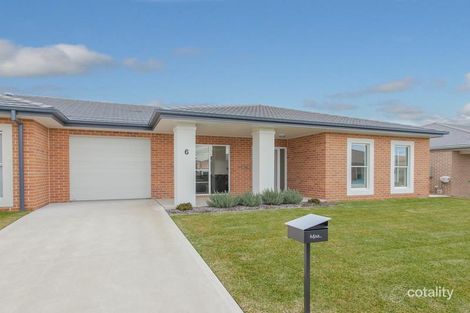 Property photo of 8 Cockatoo Court Fullerton Cove NSW 2318