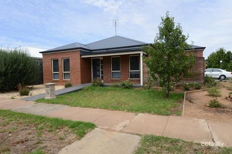 1a/10-14 High St, Charlton, VIC 3525