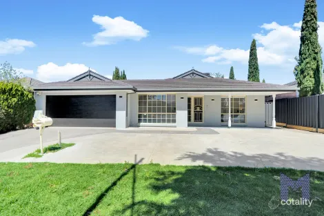 Property photo of 13 Lewis Avenue Burnside VIC 3023