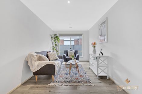 Property photo of 45 Winona Circuit Tarneit VIC 3029