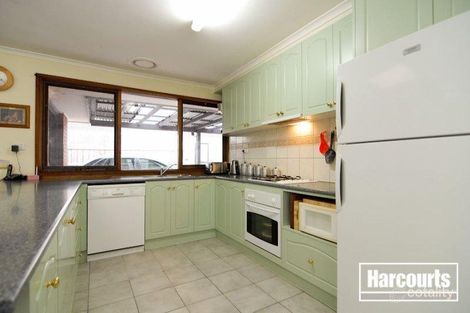 Property photo of 38 Lyrebird Drive Carrum Downs VIC 3201