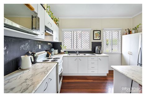 Property photo of 269 Hook Street Berserker QLD 4701