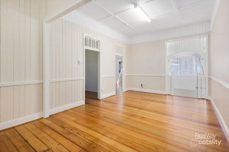 Property photo of 50 Jellicoe Street Mount Lofty QLD 4350