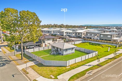 Property photo of 61 Crescent Avenue Hope Island QLD 4212
