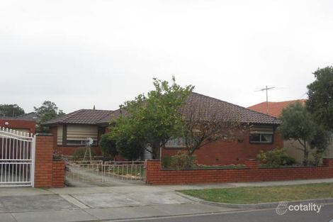 15 Lenaro St, Dandenong, VIC 3175