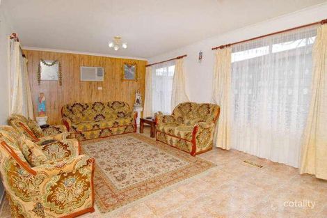 Property photo of 28 Norval Crescent Coolaroo VIC 3048