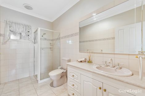 Property photo of 21 Stagecoach Crescent Sydenham VIC 3037