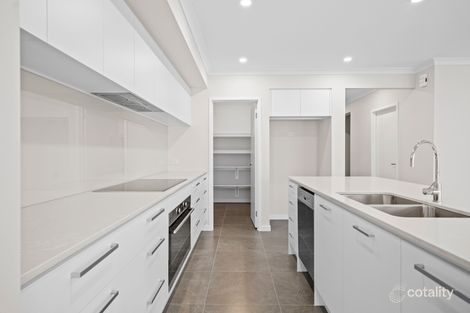 Property photo of 10 Ladhams Way Maddingley VIC 3340