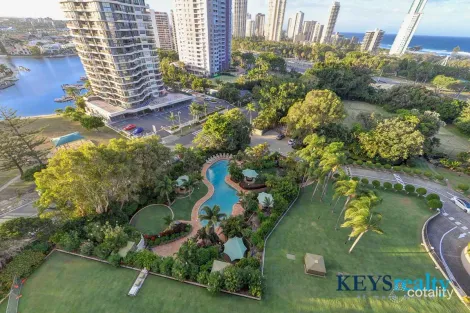 Property photo of 21/8 Admiralty Drive Surfers Paradise QLD 4217