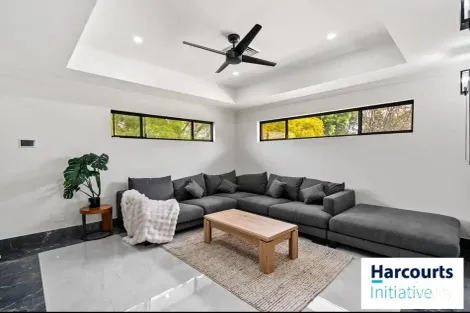 Property photo of 18A Sutherland Way Cloverdale WA 6105