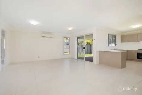 Property photo of 4 Honeymyrtle Street Thornton NSW 2322