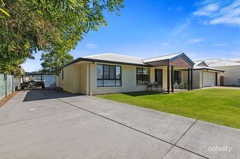 Property photo of 8 Brushbox Place Meridan Plains QLD 4551