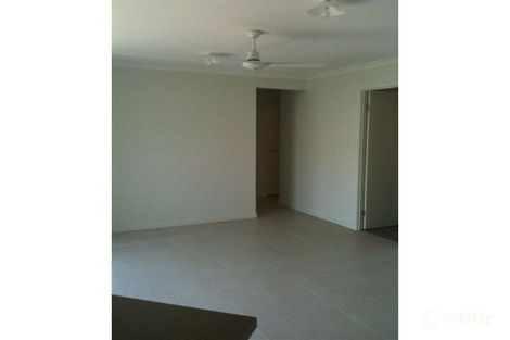 Property photo of 21 Saltram Avenue Holmview QLD 4207