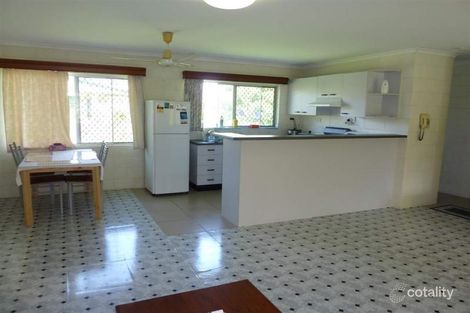 Property photo of 16 Chataway Street Mooroobool QLD 4870