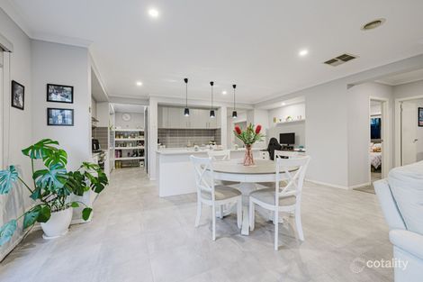 Property photo of 67 Oleary Way Maddingley VIC 3340