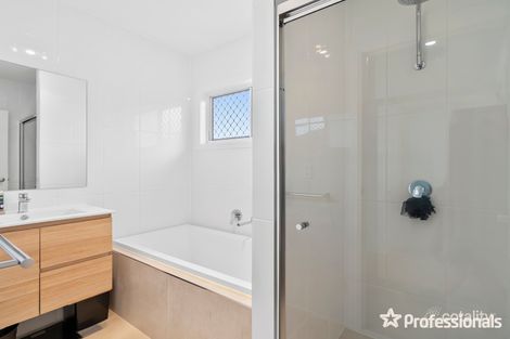 Property photo of 6 Vue Way Parkhurst QLD 4702