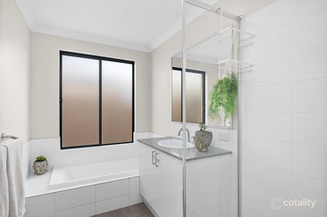 Property photo of 4 Setter Way Southern River WA 6110