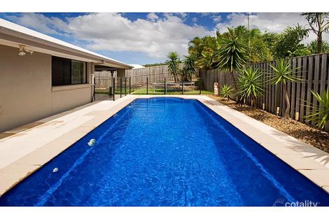 Property photo of 52 Codrington Circuit Pacific Pines QLD 4211