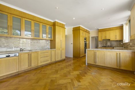 15 Denman Ave, St Kilda East, VIC 3183