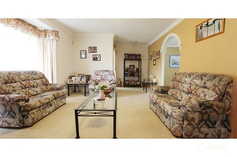 Property photo of 9 Mallacoota Close Prestons NSW 2170