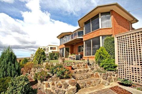 Property photo of 5 Bevington Court Highton VIC 3216