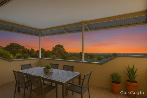 Property photo of 5 Wilyan Place Swan View WA 6056