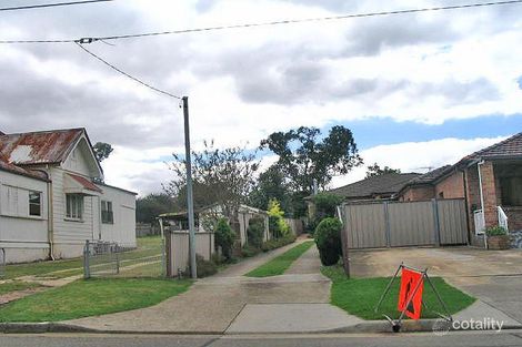 17a Old Kent Rd, Greenacre, NSW 2190
