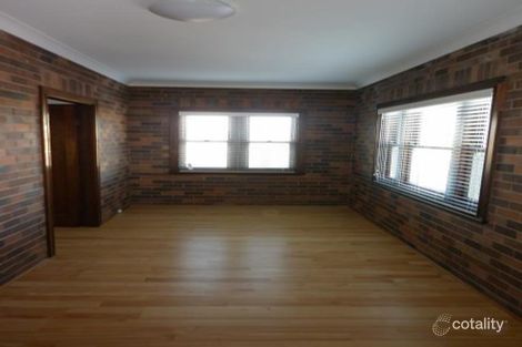 Property photo of 2/56 Bar Beach Avenue The Junction NSW 2291