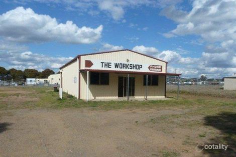 81 Long St, Boorowa, NSW 2586