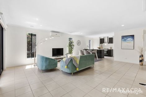 Property photo of 4 Lord Place Point Cook VIC 3030