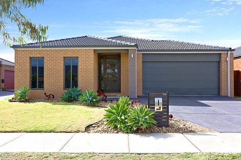 Property photo of 54 Datura Avenue Cranbourne North VIC 3977