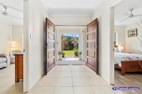 Property photo of 15 Densmore Close Bentley Park QLD 4869