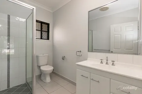 Property photo of 1 Edenbridge Drive Kirwan QLD 4817