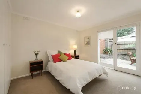 Property photo of 2/1 McKinnon Road McKinnon VIC 3204