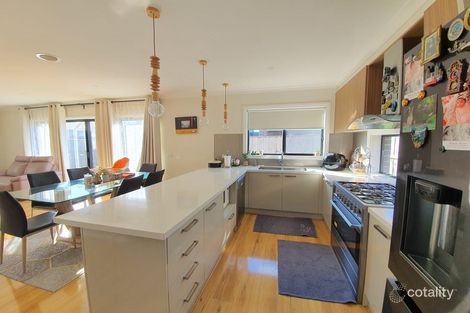 Property photo of 16 Mantello Street Lyndhurst VIC 3975
