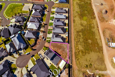 25 Scremin Gr, Griffith, NSW 2680