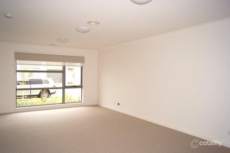 Property photo of 10 Brunton Crescent Mulgrave VIC 3170