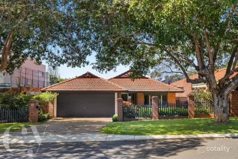 7 Redcourt Rd, Attadale, WA 6156