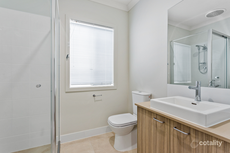 Property photo of 37 Jeanine Crescent Nirimba QLD 4551