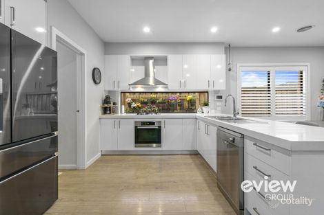 Property photo of 20 Honey Flower Way Greenvale VIC 3059