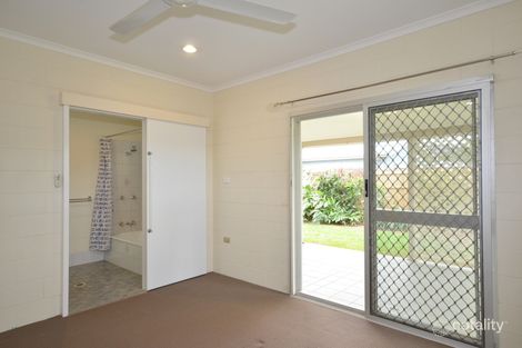Property photo of 8 Lady Penrhyn Close Bentley Park QLD 4869