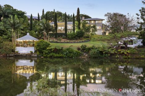 Property photo of 36 Corniche Place Brookfield QLD 4069