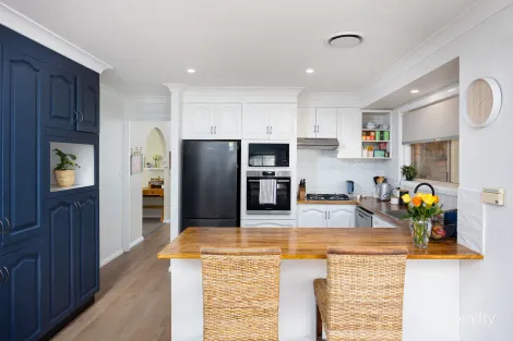 Property photo of 20 Corella Place Estella NSW 2650