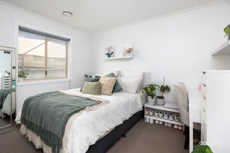 Property photo of 20 Corella Place Estella NSW 2650