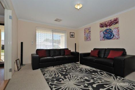 Property photo of 39 Wittecarra Crescent Port Kennedy WA 6172