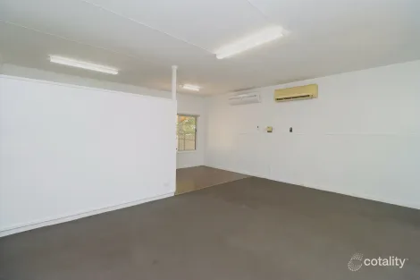Property photo of 11 Lae Street Soldiers Hill QLD 4825