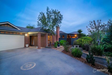 Property photo of 5 Roper Court Manor Lakes VIC 3024