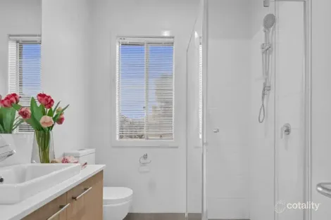 Property photo of 7 Closette Circuit Tarneit VIC 3029