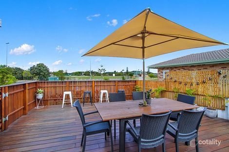 Property photo of 2/25 Galeen Drive Burleigh Waters QLD 4220
