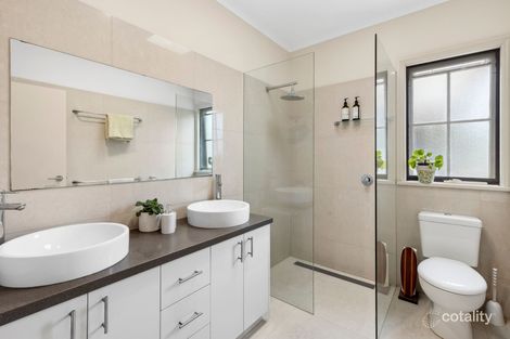 Property photo of 22 Hillson Grove Ocean Grove VIC 3226